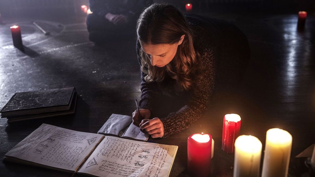 - Zombie Gaming Catherine Walker as Sophia in A Dark Song