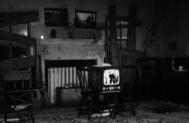 Night of the Living Dead Living Room Ambience